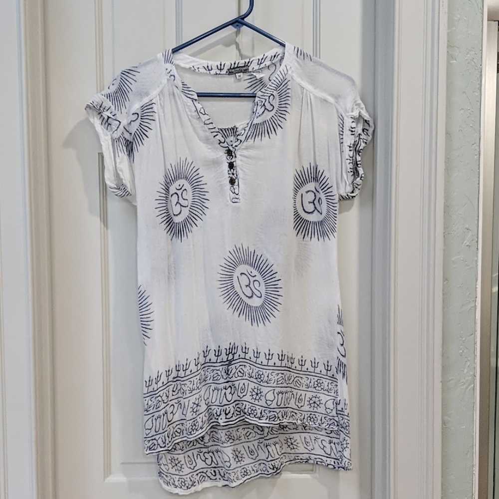 Tunic from Earthbound, sz M